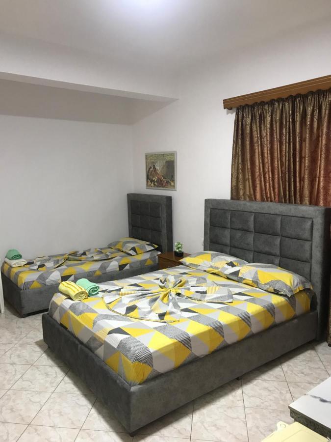 Apartament Roisin Sarande Ngoại thất bức ảnh